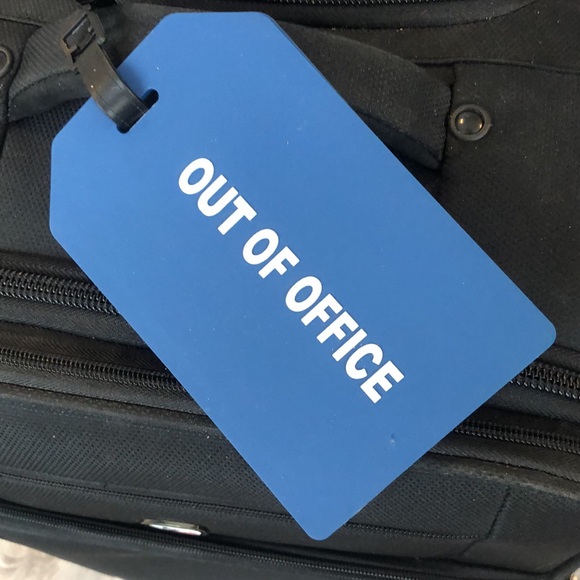 HUGE RUBBER LUGGAGE TAG - Picture 5 of 7